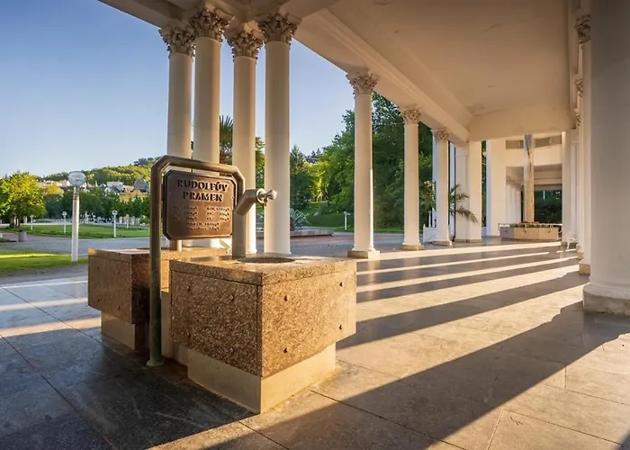 아파트 Camelia 마리안스케 라즈네