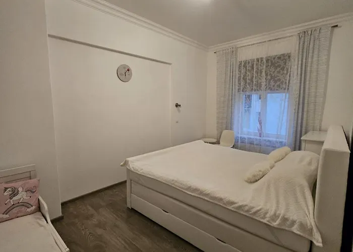 Camelia 아파트 마리안스케 라즈네